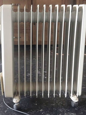 Rohnson oil radiator R-2512-13, 12 fins, 2400W