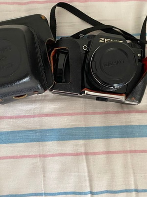 Zenit 222 ολοκαίνουρια με θήκη