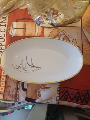 Seltmann Weiden Bavaria Porcelain Dinnerware Set 84 Pieces Like New