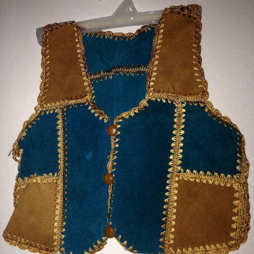 Vintage 2000s Suede Vest and Skirt Set Size 6