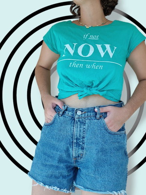 Μπλούζα crop top μπλε κοντομάνικη μεταχειρισμένη που δένει