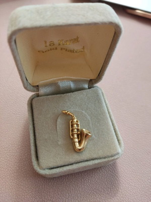 Gold-plated 18K men's pin new