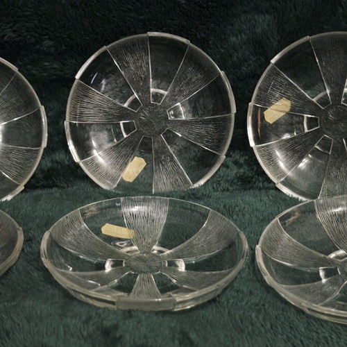 Vintage serving plates set of 6 new