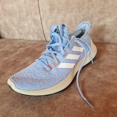 Adidas women's sneakers G27383 like new, pastel glow blue