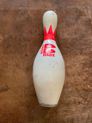 Bowling pin used, authentic corina, about 40 pieces