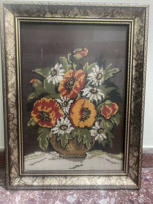 Embroidery framed artwork used