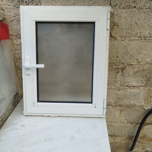 Aluminum frames used, three balcony doors and windows set