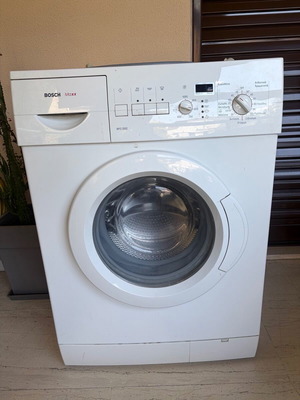 Bosch Maxx WF02052GR Washing Machine 5kg like new