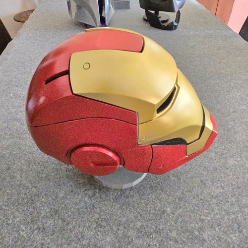 Iron Man 3D printed helmet like new, - 80,00 - Vendora.cy Iron Man 3D printed helmet like new, - 80,00 - Vendora.cy