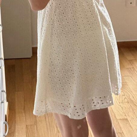 Dress with ruffles and back opening, size S Shein, like new, white