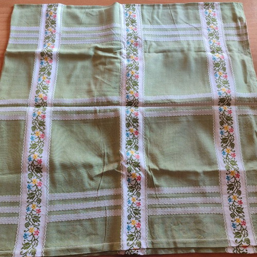 Vintage dining tablecloth set with 6 napkins, green floral embroidery