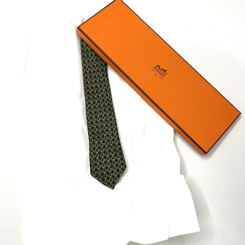 Hermes green silk tie used, narrow size, with box