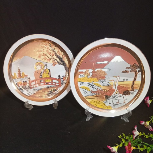 The Art of Chokin Decorative Plates Set of 2, like new