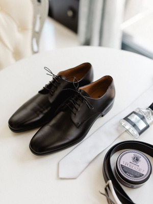 Boss men's leather shoes black size 41 like new