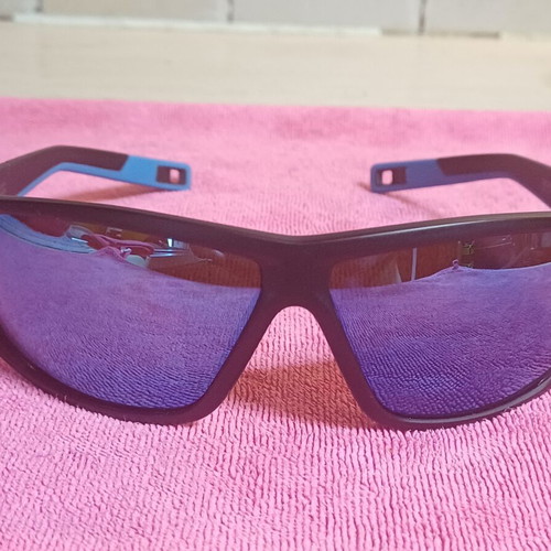 Quechua MH140 Hiking Sunglasses new, black and blue