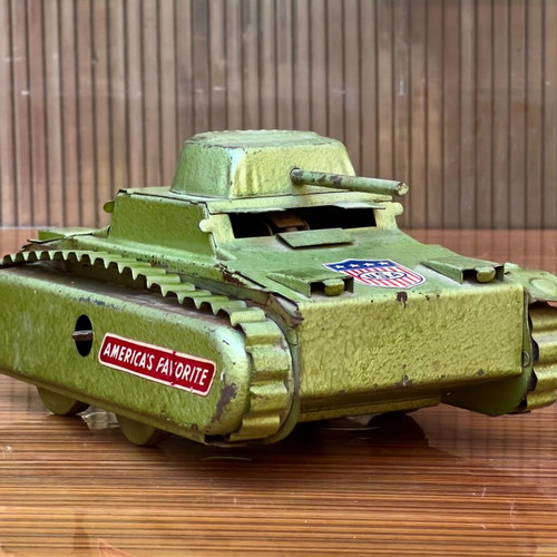 Vintage USA Tin Toy Wind up Military Tank like new "America's favorite U.S Army 335"