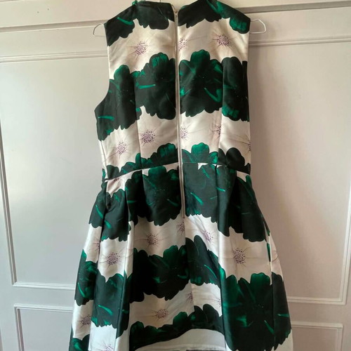 Allure dress like new, green with integrated rhinestone necklace, size M