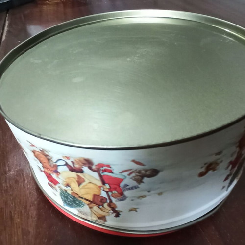 Set of collectible household items like new