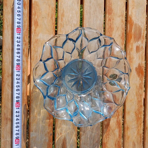 Glass carved fruit bowl used with blue color