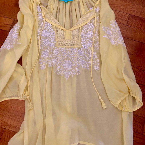 Boho blouse Melissa Odabash new, medium size, yellow with embroidery