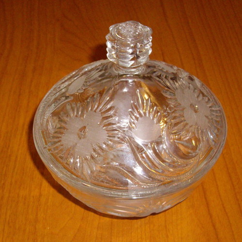 Crystal fondant dish from 1970 like new