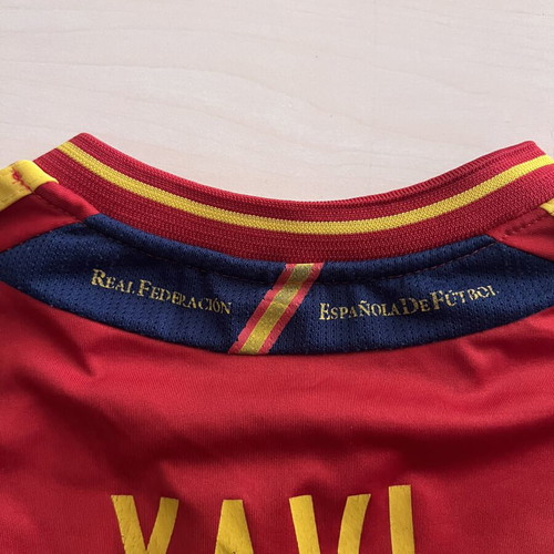 Xavi Spain 2010 Jersey Adidas like new, authentic