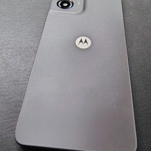 Motorola e14 Android 14 smartphone like new, 4GB RAM 64GB storage