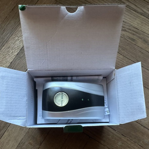 Electricity saving box