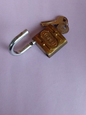 Tri Circle padlock used vintage, functional