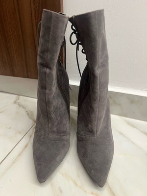 High Heels Boots grey like new, size 38