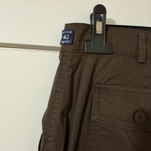 Pants straight fit like new, brown, size XL