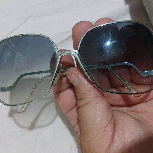 Luxottica 773 vintage sunglasses in very good condition