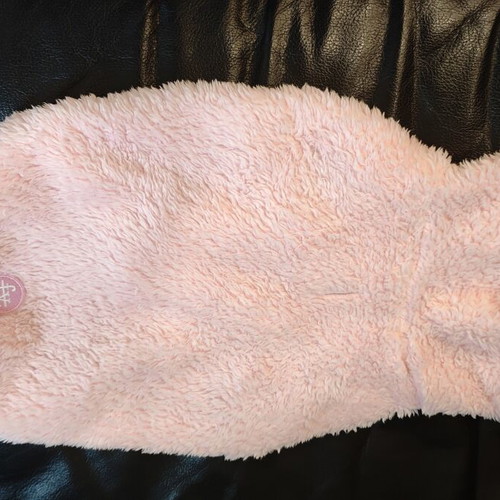 Pet sweater like new, soft and warm for winter