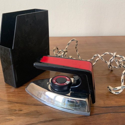Vintage iron like new
