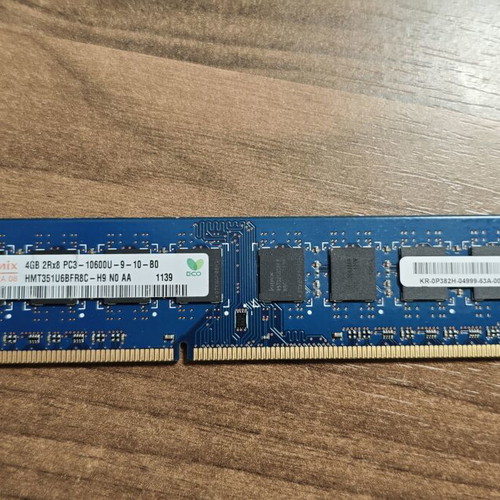 Hynix HMT351U6BFR8C-H9 4GB DDR3-1600 Desktop DIMM used