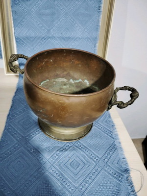 Large cauldron pot used, copper-bronze with handles