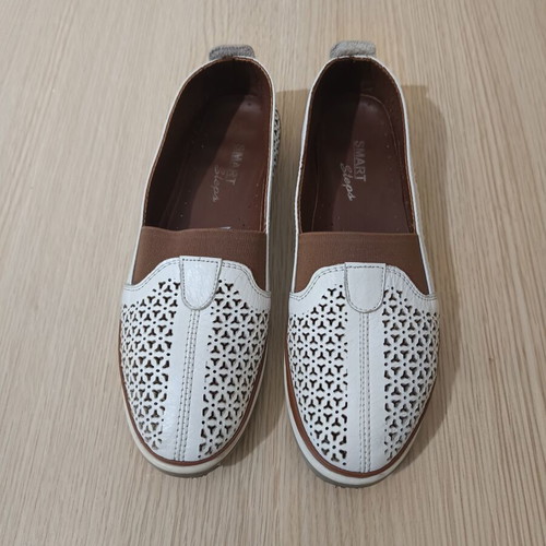 Smart Steps leather shoes like new, size 41, white and brown