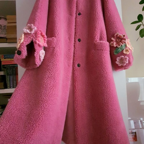 Coat new with crocheted handmade flowers pink S-M