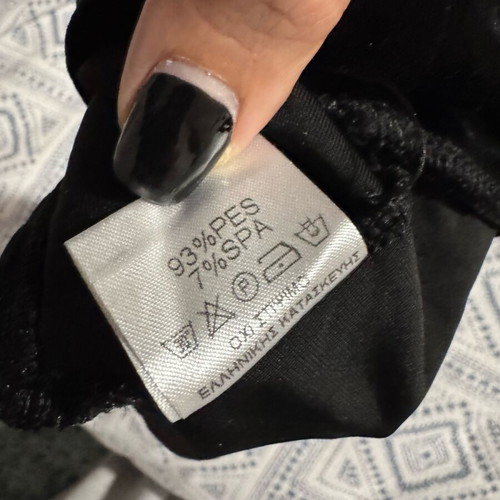 Iso women's velvet crop top like new, black, size M