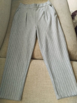 Stradivarius striped pants like new, white and gray, size S