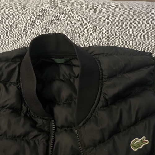 Lacoste sleeveless jacket like new, worn 5 times