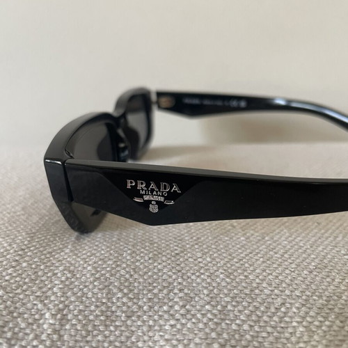 Prada Symbole Sunglasses like new, black