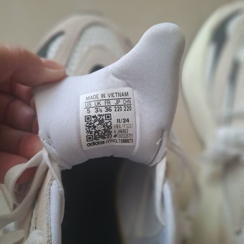 Adidas sneakers new, size 36, white and beige