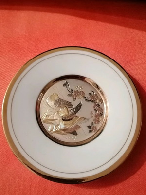Chokin decorative plate with 24k gold relief, Japanese nature motifs