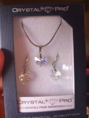 Swarovski set new, silver