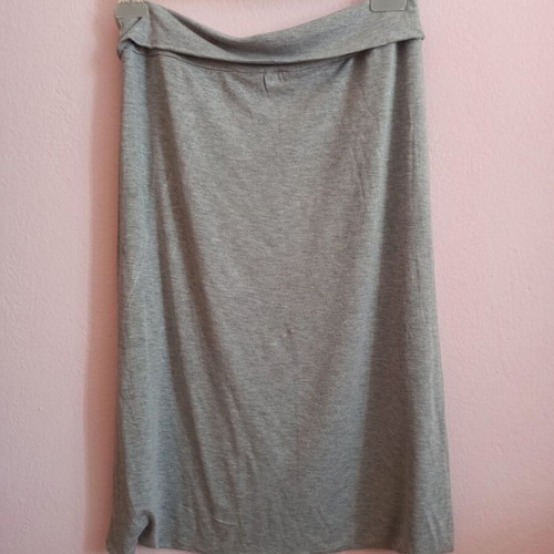 Benetton women's gray salvari skirt like new, size S/M