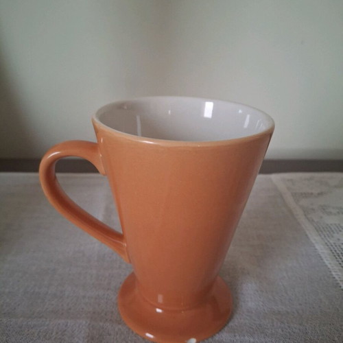 Cups and plastic children's plate used