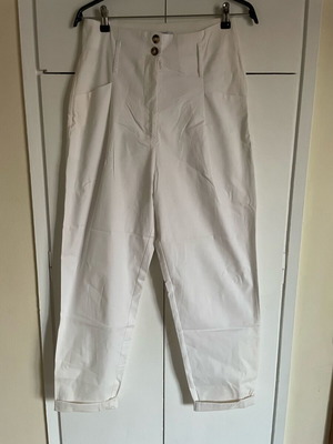 Desirée pants new, size M 38, white