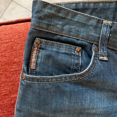 Emporio Armani men's jeans dark blue, like new, W31