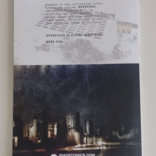 Fell: Feral City Vol. 1 comic used in very good condition